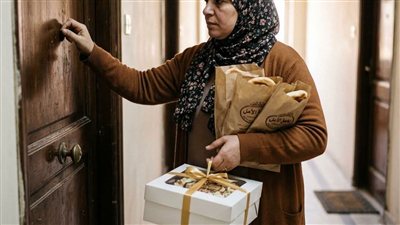 خدامتى الأجنبية 